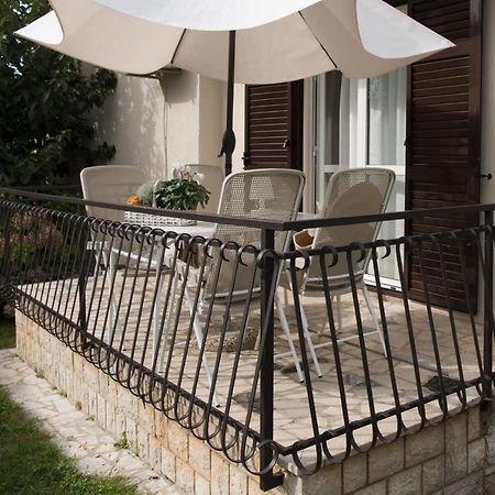Apartments Sandra Poreč Dış mekan fotoğraf