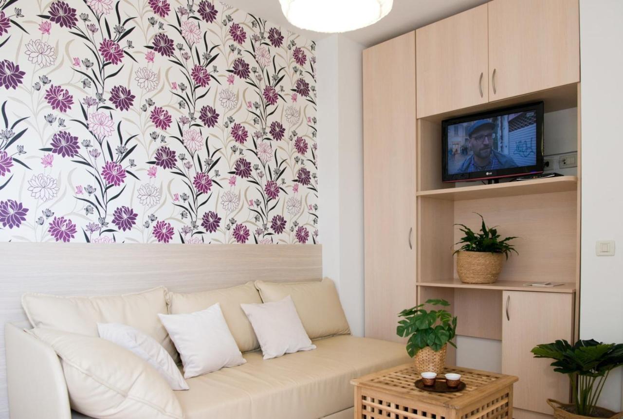 Apartments Sandra Poreč Dış mekan fotoğraf